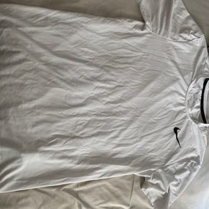 Mens nike size med dri fit shirt